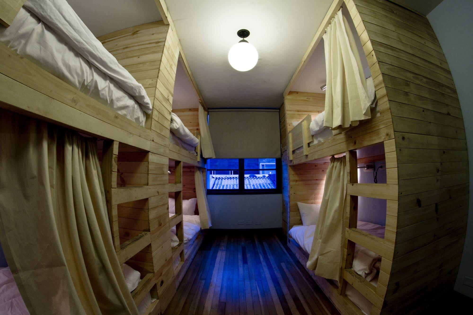 12:12 Hostels Bogota Exterior photo